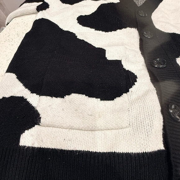 Monochrome Women's Cardigan Sweater - Picture 9 of 12